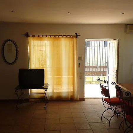 빌라 Vila La Scoica Land *